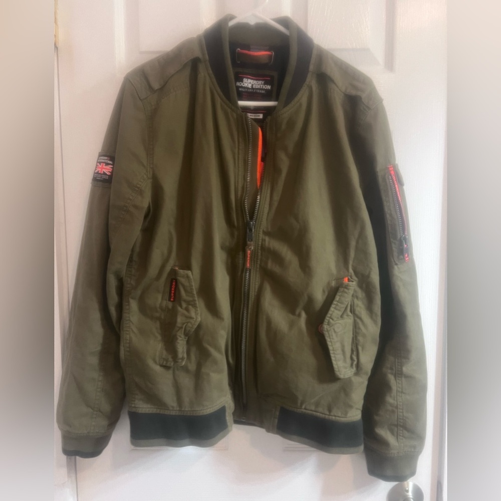 Superdry Men’s Green Rookie Duty Military  Bomber Jacket Size Medium M50016TP